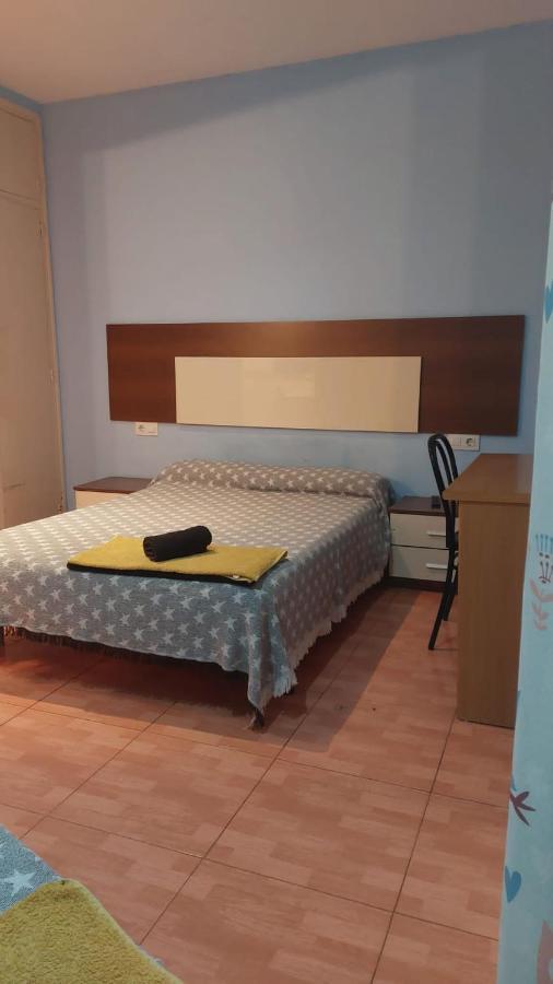 Pension Suiza Reus Exterior photo